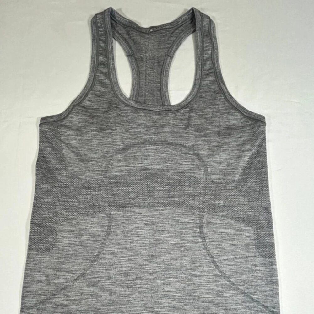 Lululemon Women’s Tank Top Gray Swift Tech Racerback Pullover Sleeveless Size 6